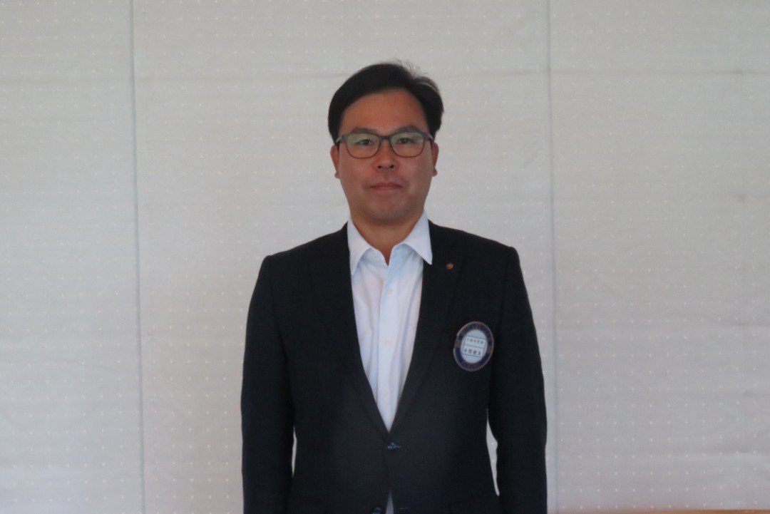 水間 健太